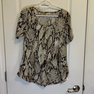 LulaRoe - oversized XS